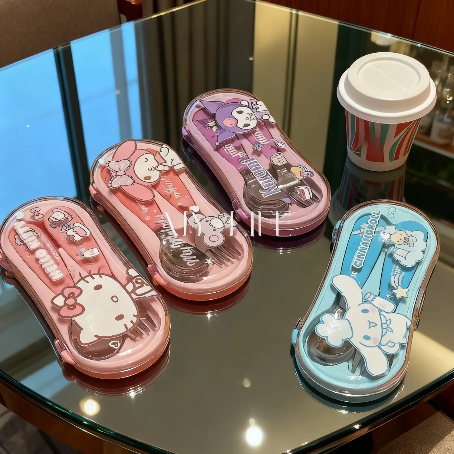 

Miniso Sanrio 304 stainless steel children's convenient tableware spoon and fork set student special tableware storage