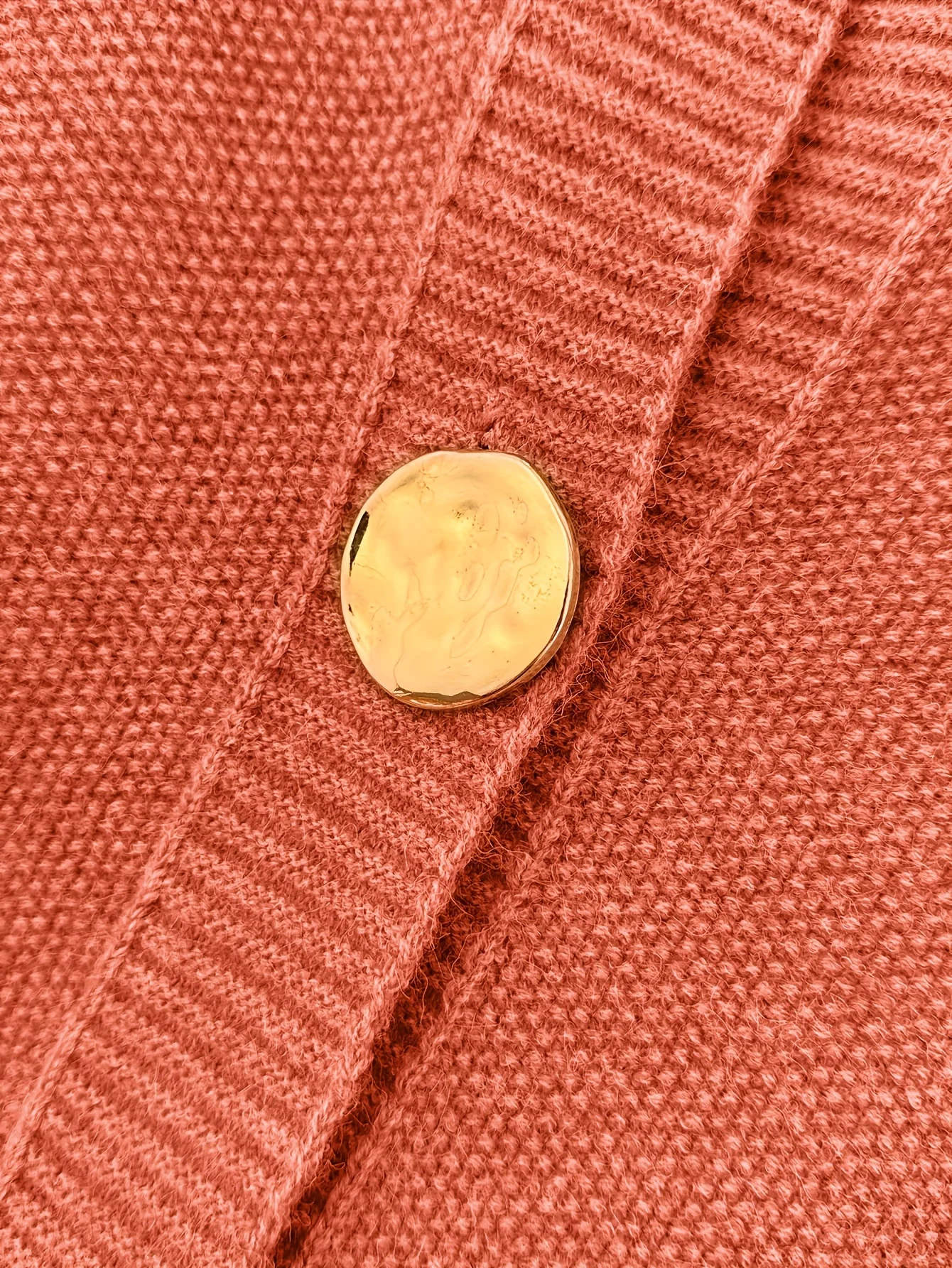 Cardigan tricoté de Style vêtements de détente décontractés avec boutons métalliques, parfait pour les tenues d'automne/hiver, nouvel arrivage d'automne/hiver.
