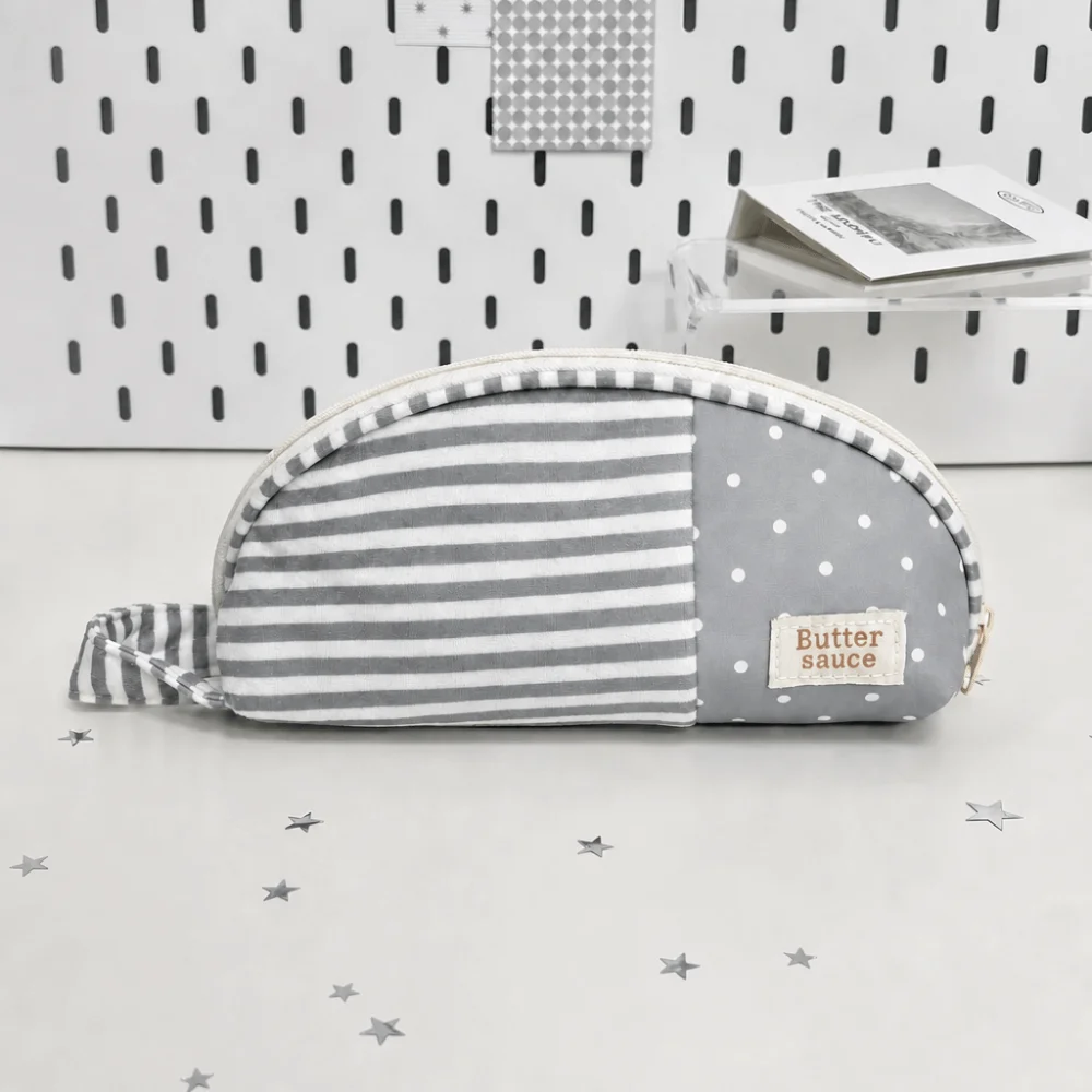 Stripe Patchwork Pencil Case Shell Shape Large Capacity Pencil Pouch Handheld Multi-compartment Stationery Organizer