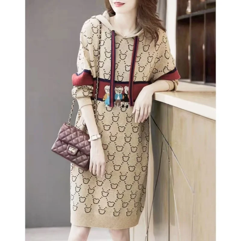 Fall/Winter 2024 New Fashionable Casual Knitted Hooded Dress European Jacquard Sweatshirt Dress Midi Slim