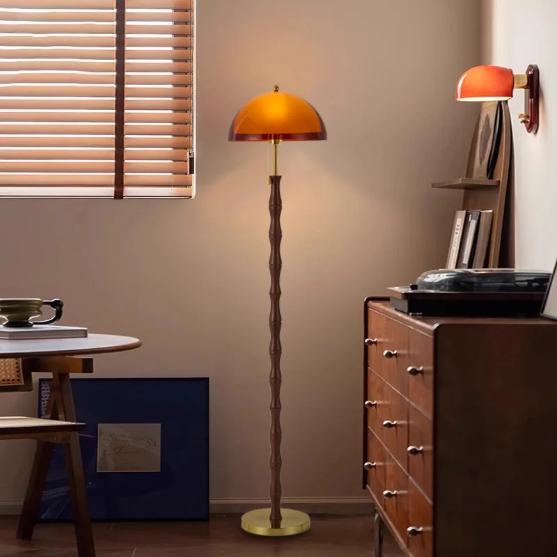 French medieval style mushroom floor lamp American vintage living room high-value creative bedroom bedside decoration ambient li