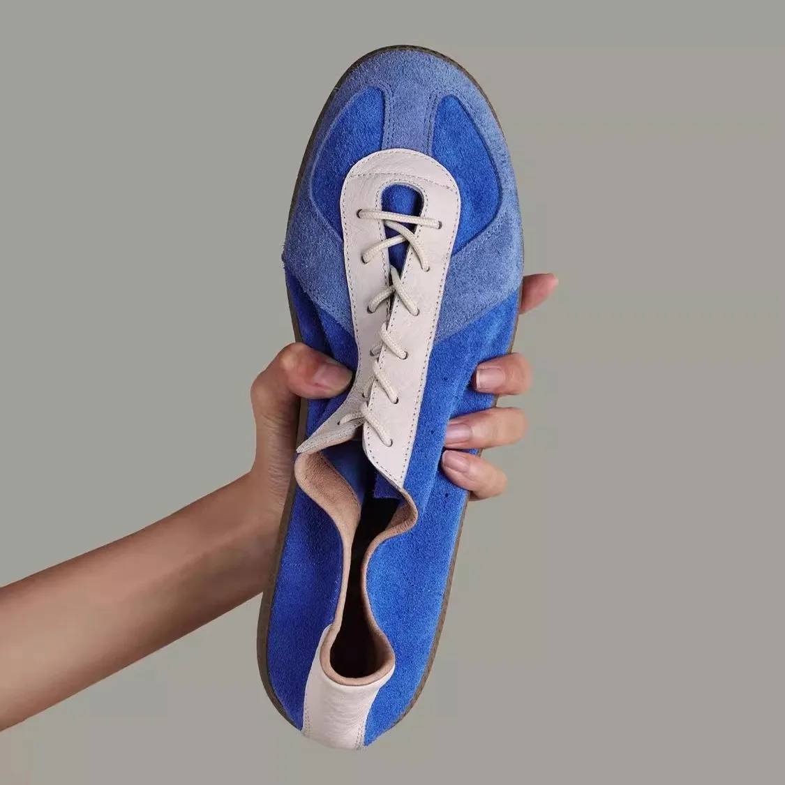 Unisex Soft-Sole Flat Casual Shoes Comfortable and versatile unisex walking shoes for couples Casual and sports-style footwear