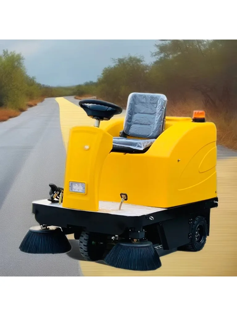 Garbage Sweeper Truck 3 Wheel Steering Cleaning Machine Closed Powered Road Sweeper Car with Water Spraying Function