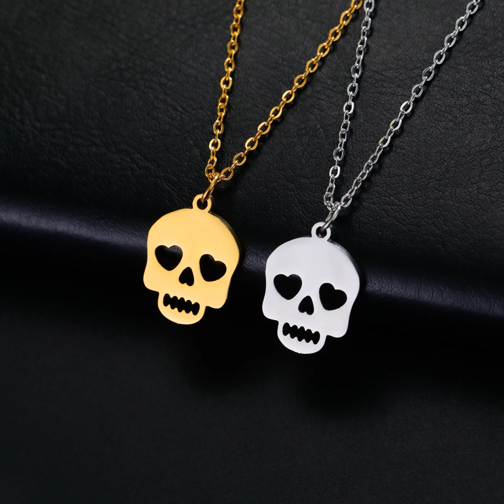 Skyrim Hollow Skull Pendant Necklace Women Girls Stainless Steel Neck Chain Goth Skeleton Halloween Jewelry Gift for Children