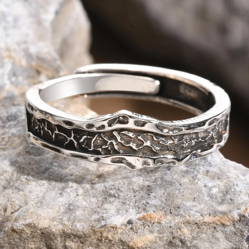 Vnox Retro Wedding Rings for Men,Vintage Silver Color Metal Finger Bands Resizable,Valentine's Father's Day Birthday Party Gift