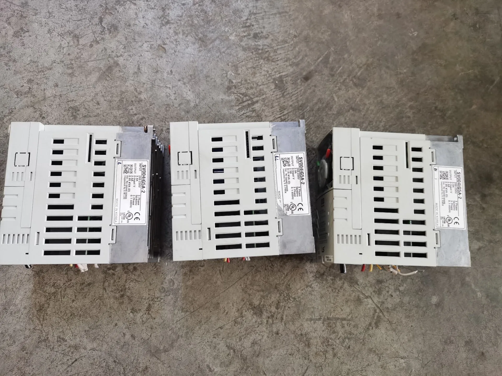 SV004iG5A-2 وحدة تحكم العاكس 0.4KW 220V ل LS SV004iG5A-2
