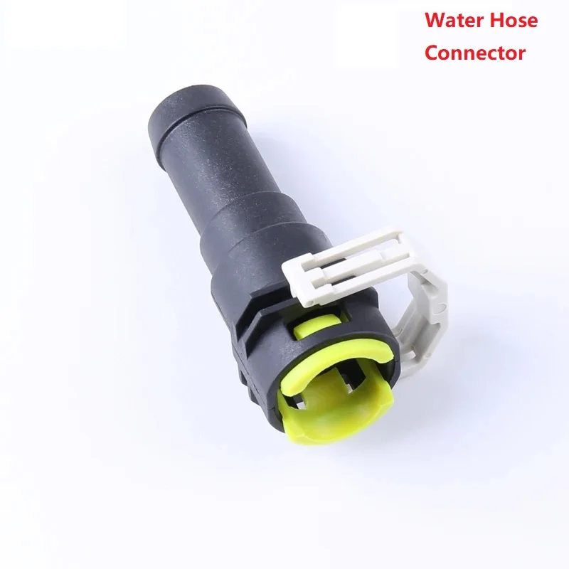 Engine Parts For Mazda 3 2004-2012 Mazda 5 Mazda 6 GH 2008-2012 Mazda 2 Cooling System Heater Water Hose Connector