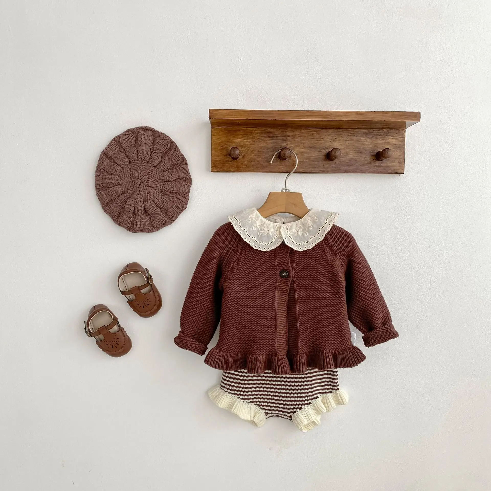 

Autumn and winter female baby knitted fungus edge set sweater cardigan+pants two-piece set, purchased separately