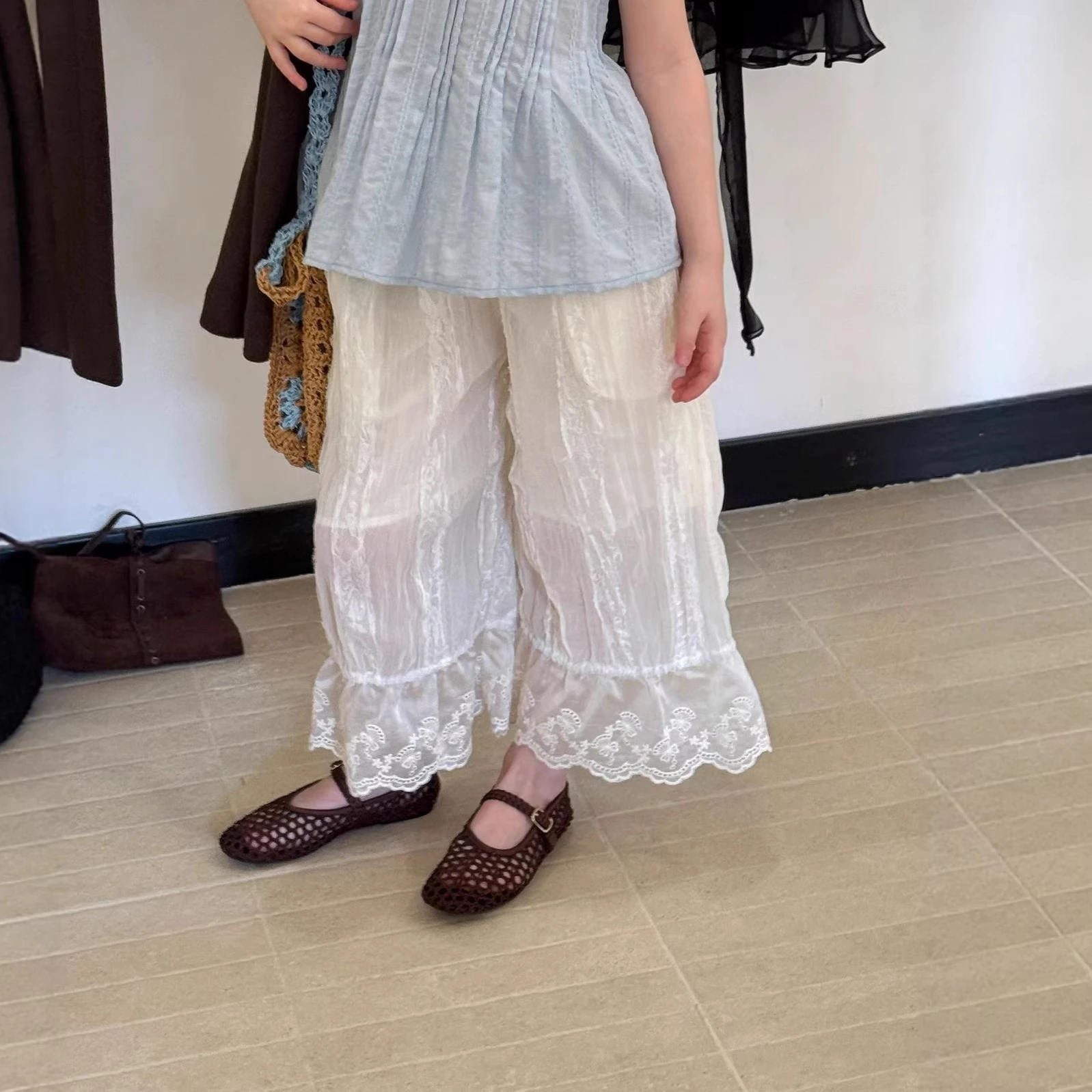 

Girls Pants 2026 Spring and Summer New Childrens Clothing Korean Style Girl Baby Sweet Fashion Pure Color Lace Casual Pants