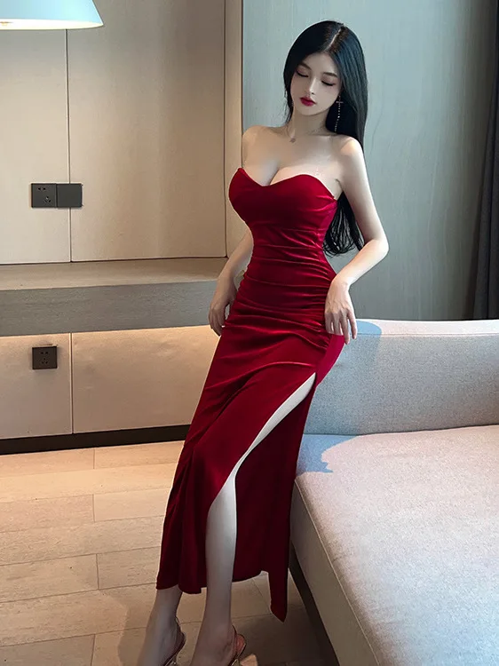 2023 Summer Women\'s Sexy Temperament ceremonial dress Wrapped Chest backless High Split Velvet Wrapped Hip Red Long Dress FQ4B