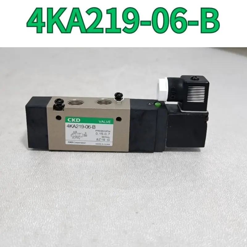 

brand-new Electromagnetic valve 4KA219-06-B Fast Shipping