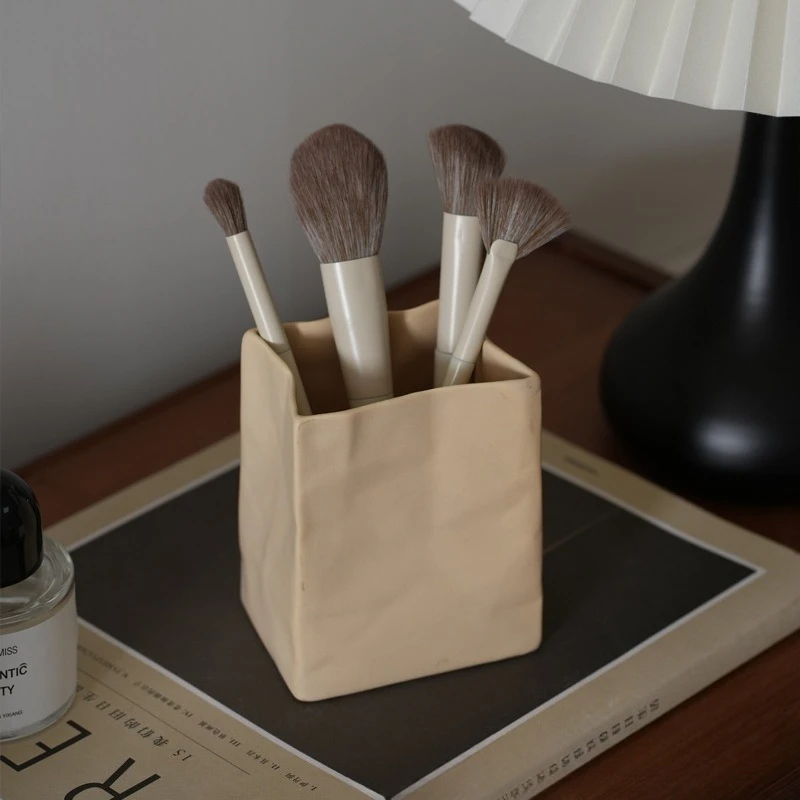Japanese Style Ceramic Makeup Brush Holder Desktop Storage Cup for Pencil Stationery Organizer Space Saving Home Office 브러시 홀더