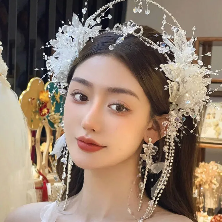 きらめくクリスタルと花のブライダルティアラ--フリンジ付きウェディングヘアピース