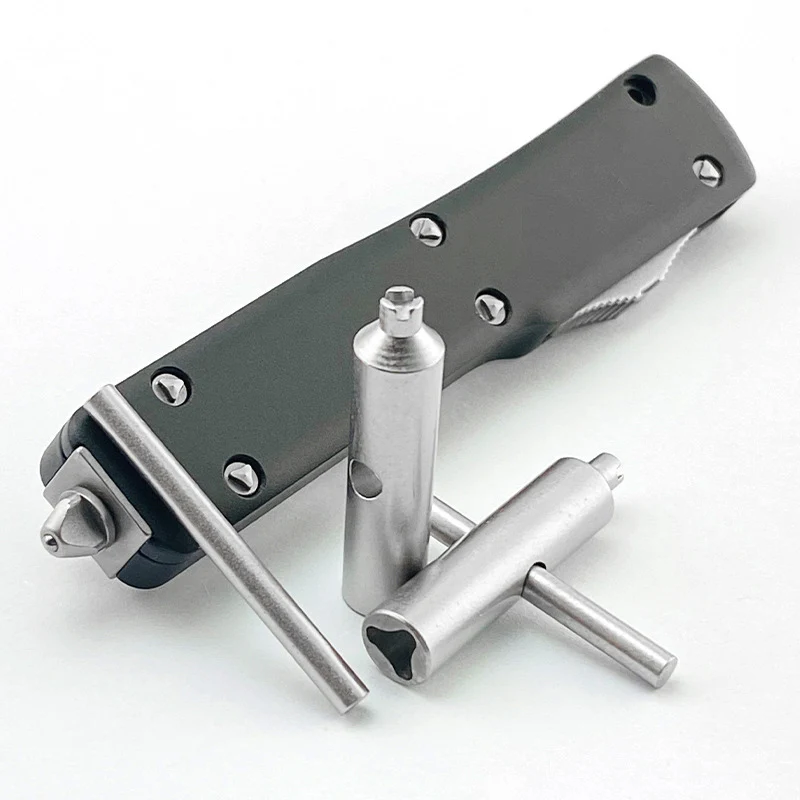 

Knife Triangle Screwdriver Wrench For Microtech UltraTech UTX-70 Knives Siphon Screws Removal Tool Knife Disassembly Tool