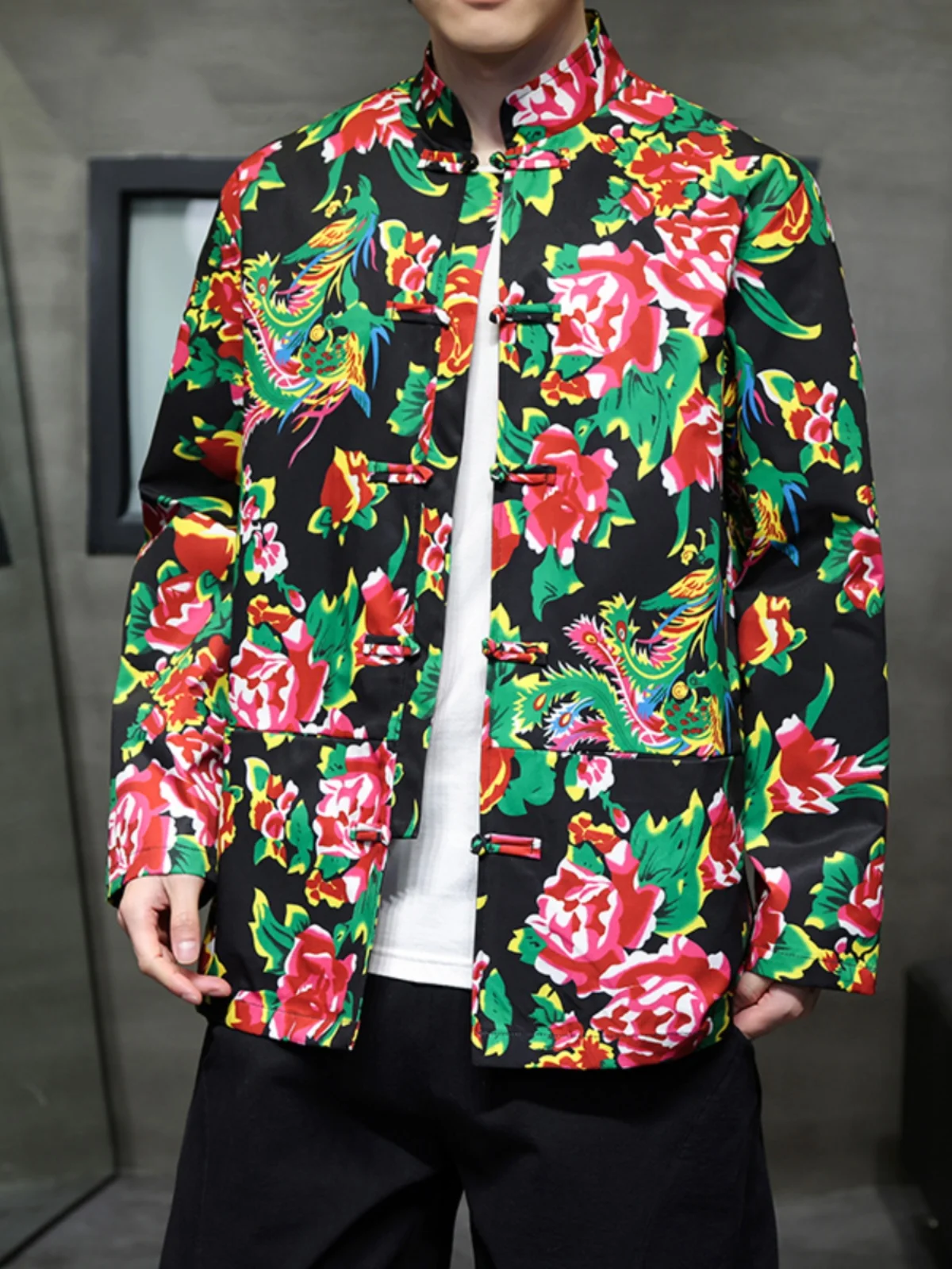 

Новая китайская мужская куртка в стиле Тан с крупным цветочным узором, свободного кроя, на пуговицах, дышащая, весна-осень