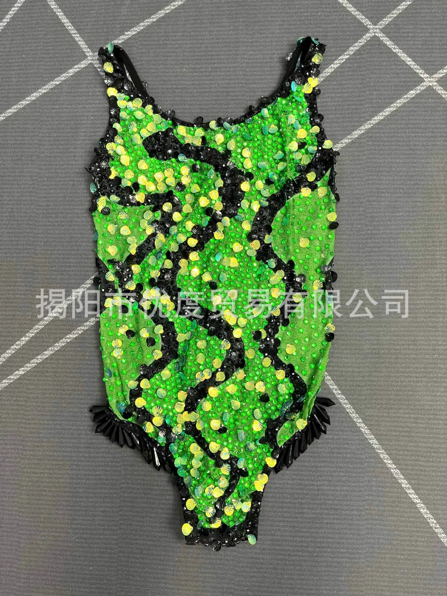 المغني مطرزة حجر الراين قطعة واحدة عالية شوكة المرحلة دعوى قذيفة الزخرفية الرقص دعوى الحلاقة الخضراء ملابس الحفلات فستان للنساء