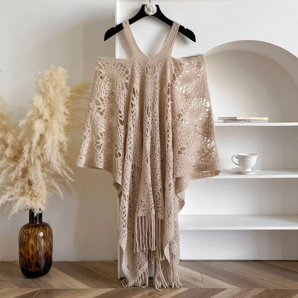 Casual Sun Protection Bohemian Shawl Tassels Beach Wear Knit Hollow Out Top Plus Size Loose Crochet Top Women Streetwear