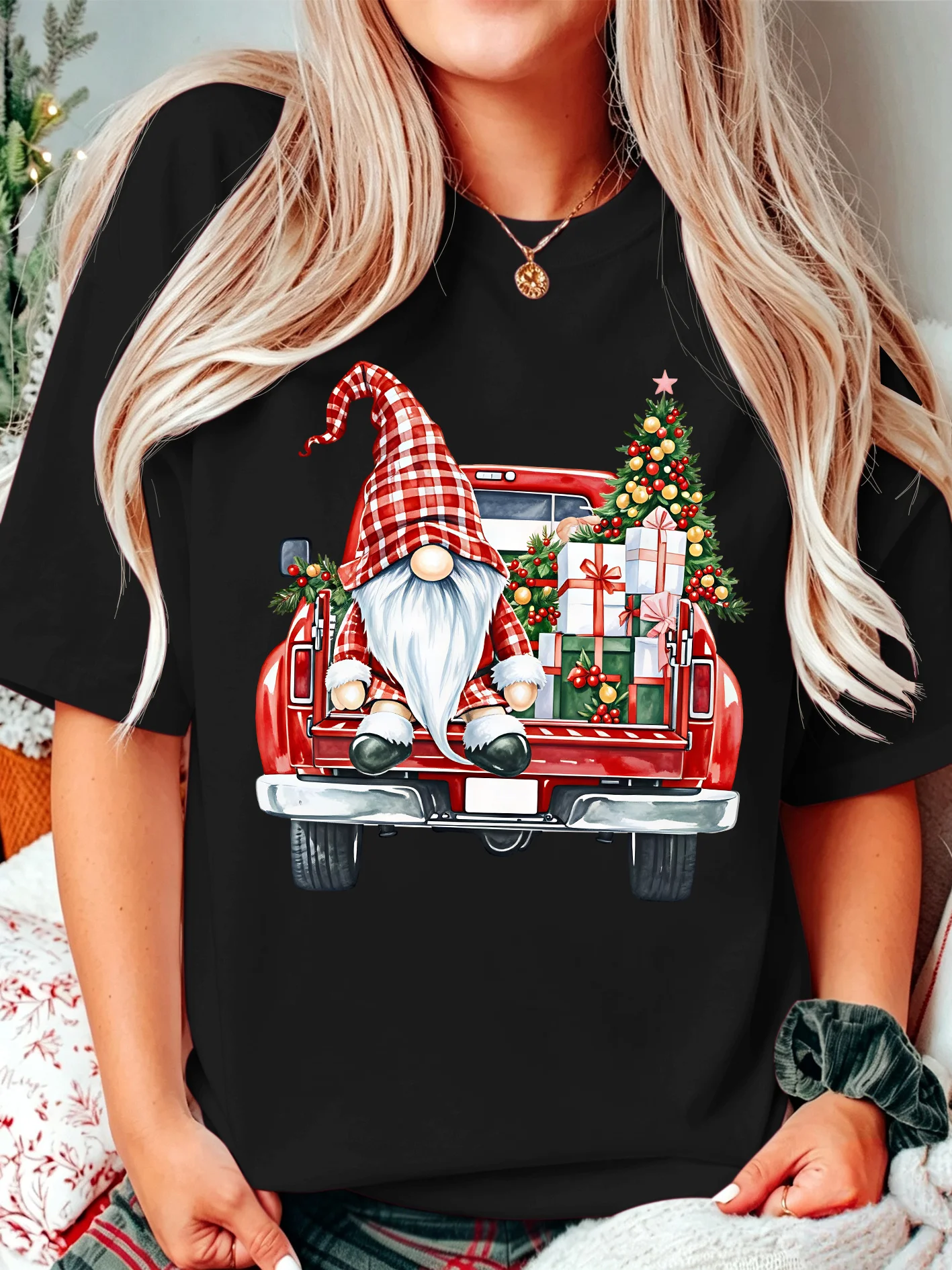 Christmas Gnome On Red Vintage Truck Womens Crew Neck Short Sleeve T Shirt Xmas Gift Tree Graphic Tees For Ladies Daily Wear
