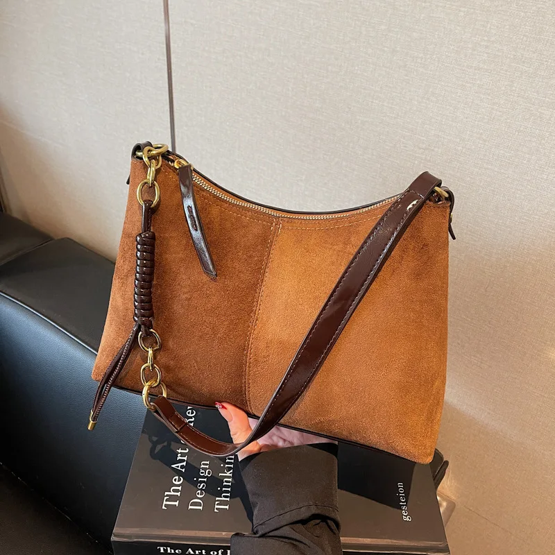 حقيبة كتف واسعة لخريف وشتاء 2025، محفظة كروس عصرية للنساء، حقيبة ذات سعة كبيرة، حقيبة متعددة الاستخدامات ليلاً ونهارًا #1