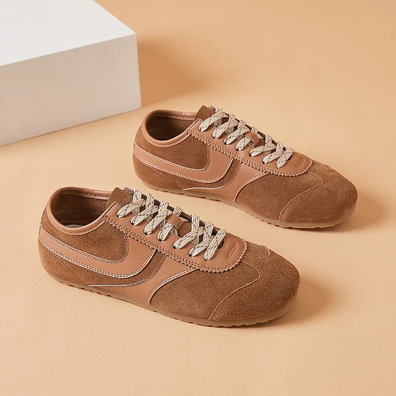 TRAKKER German Training Shoes Women 2026 New Genuine Leather Women Sneakers Flat Lace-up Retro Large Size Shoes Women