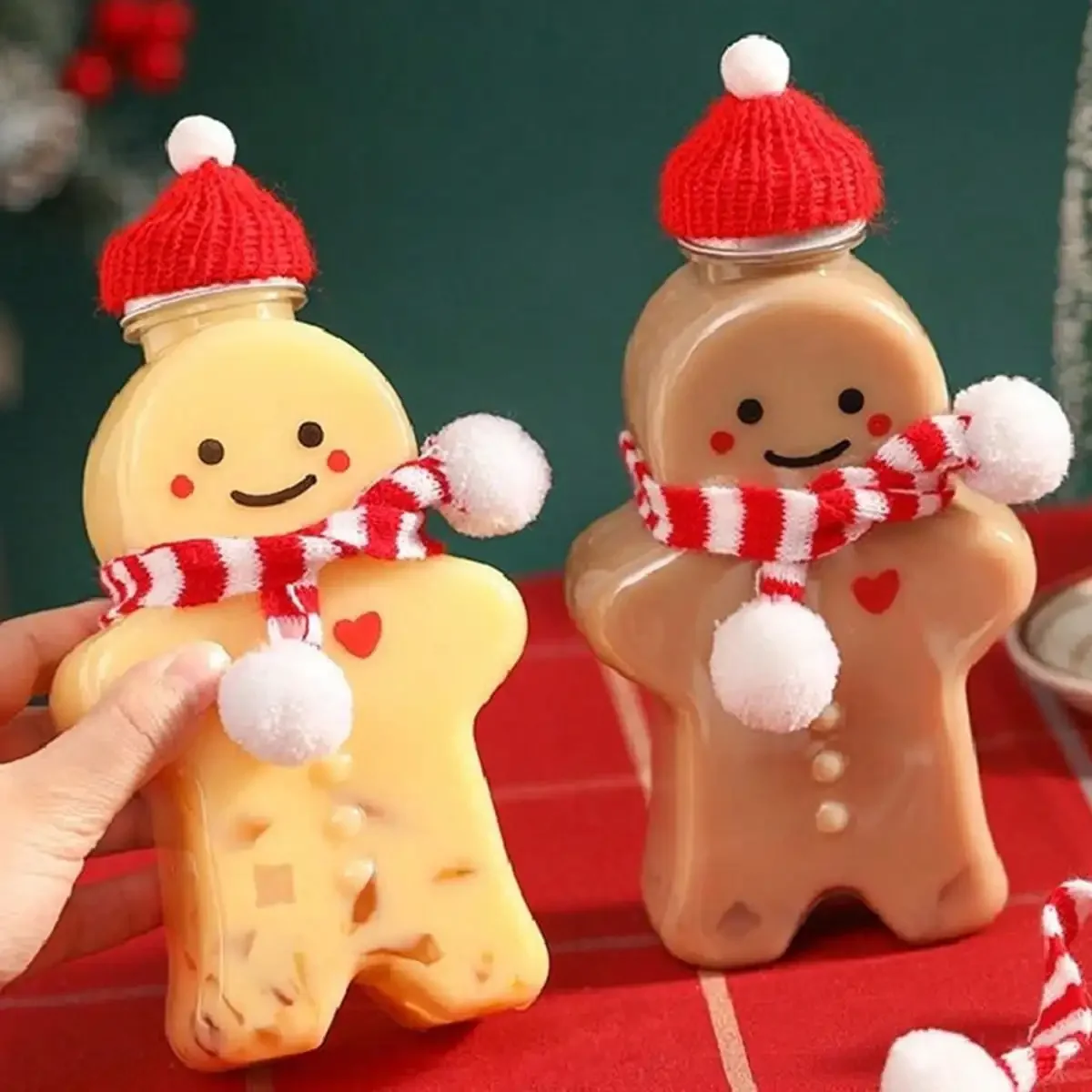 5PCS Christmas Gingerbread Man Portable Shaker Drink Bottle Plastic Transparent Bottle Milk Tea Sealed Bottle Beverage Thickened