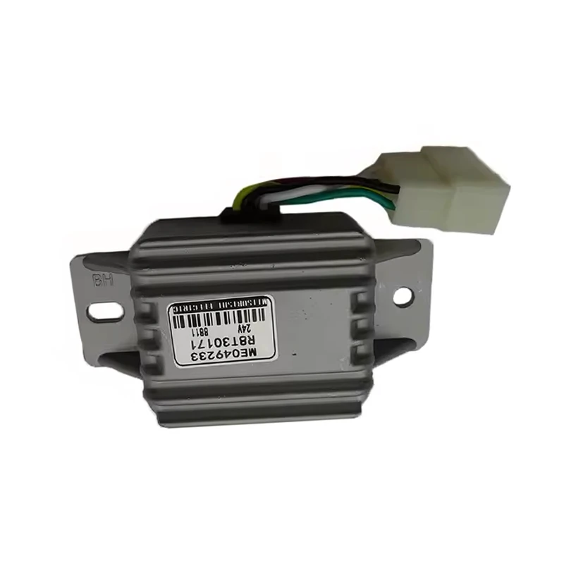 

Детали экскаватора для экскаватора E320B для Mitsubishi Relay ME 049233 Реле R8T30171 Реле безопасности Белая вилка ME 049233 R8T30171