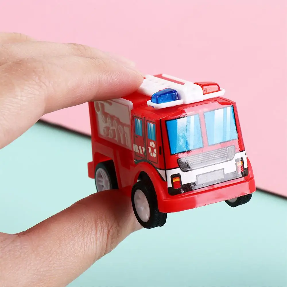 Criativo caminhão de bombeiros imprensa e ir carro brinquedo carro da polícia móvel veículo inércia carro brinquedo mini montessori puxar para trás carro de brinquedo meninas