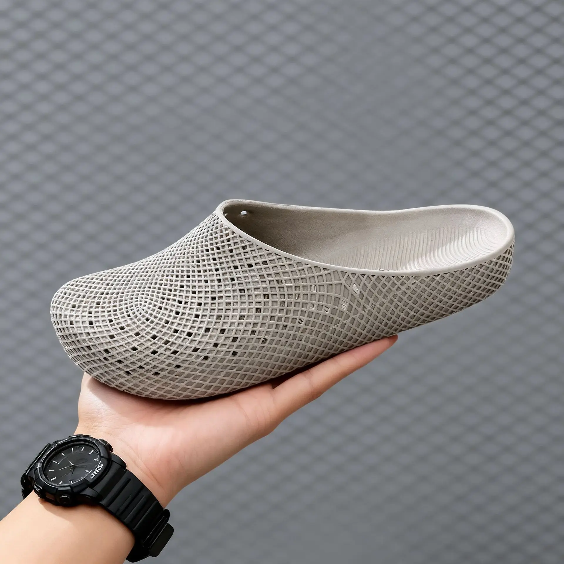 Men's Summer Breathable Clogs, Anti-Slip Outdoor Slip-On Sandals, Half-Cover Casual Work Shoes with Holes image 3