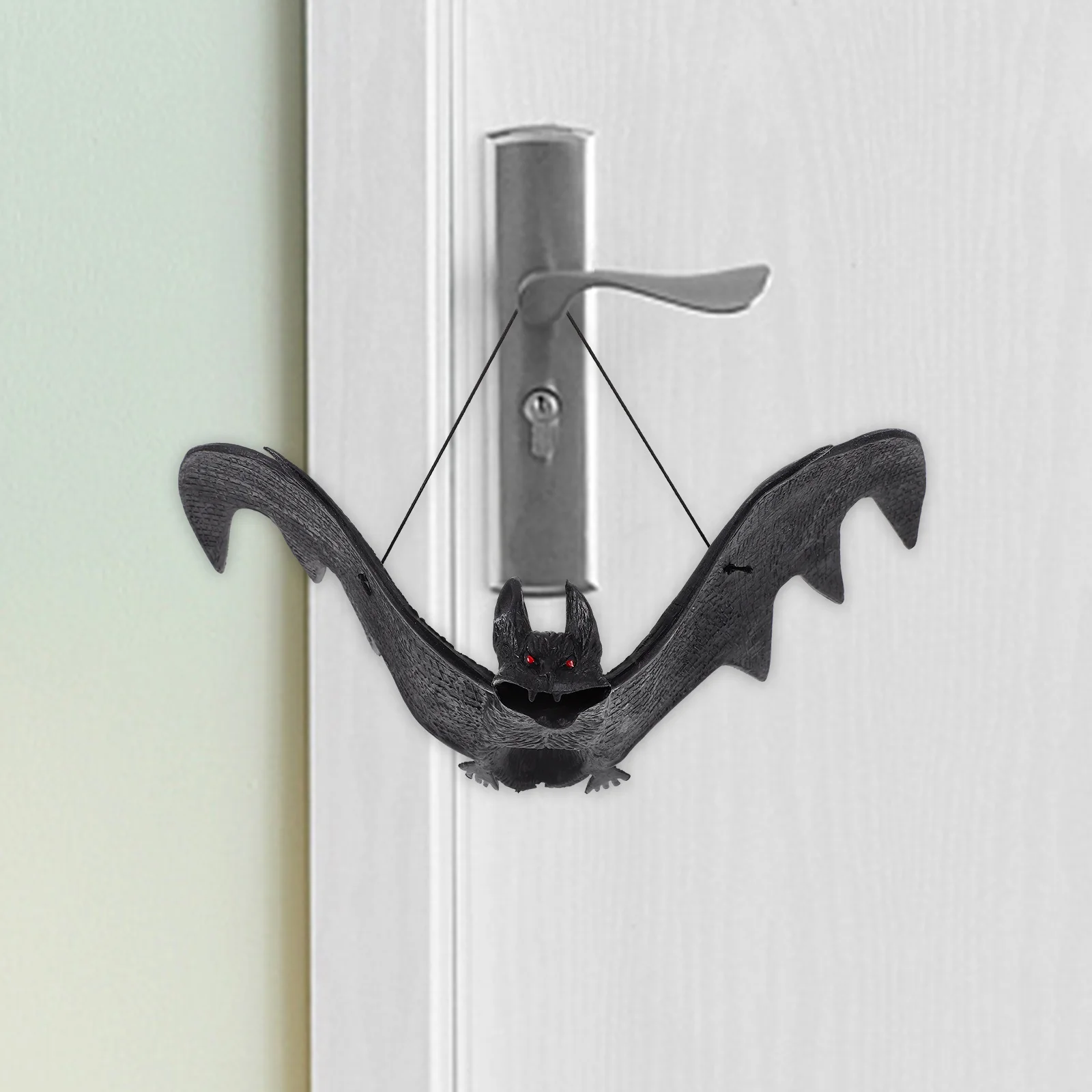 

4pcs Bat Hanging Decor Realistic Simulation Bats For Halloween Party Spooky Decoration Outdoor Pendant Horror Scene