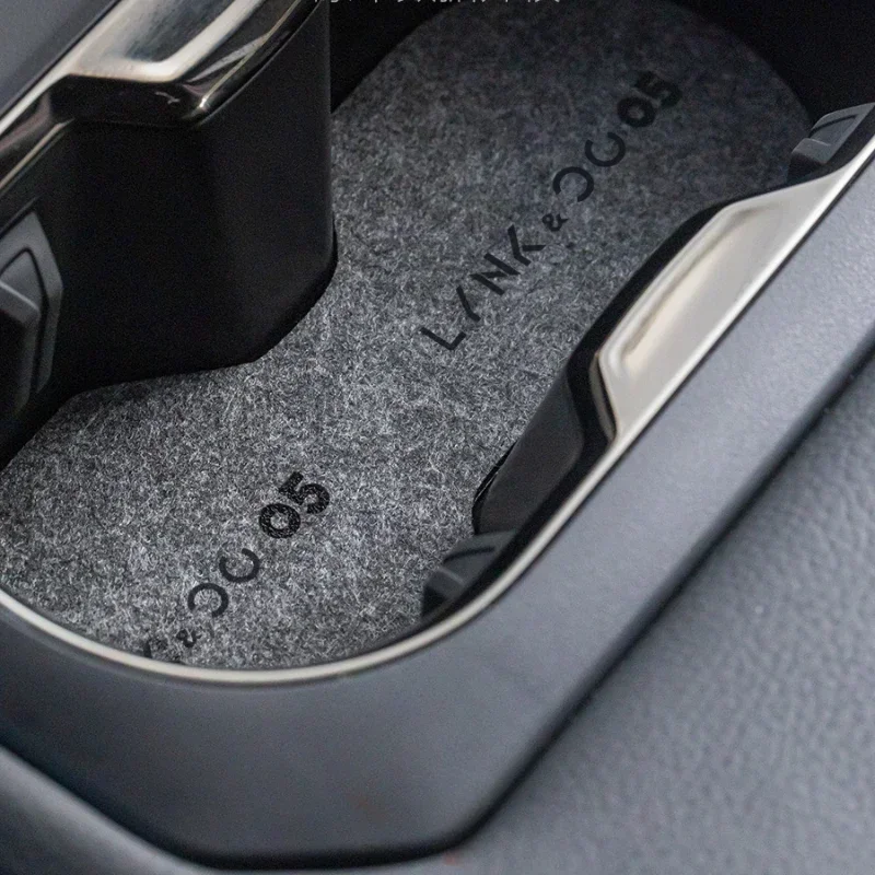 Models New 01 Door Slot Mat For Lynk&co 03/05/06/02 2019-2023 Felt Water Cup Anti Slip Storage Mat Special Interior Modification