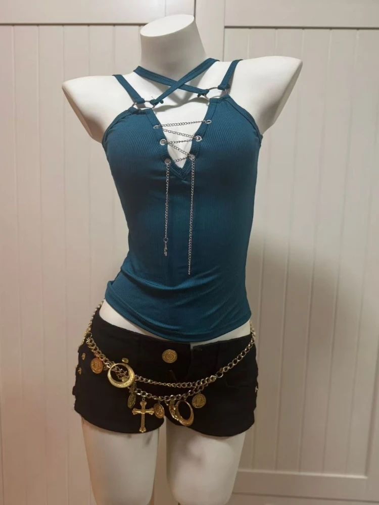 Gothic Vintage Y2K Tops Streetwear Chain Cutout Design Spaghetti-strap Tank Top Women Summer Tops New Resort T-shirt