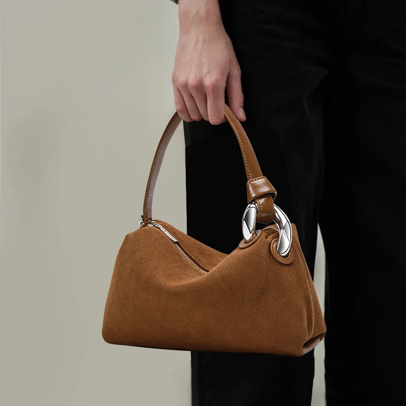 Vintage frosted cowhide pillow bag, stylish commuting shoulder bag, armpit bag, new crossbody bag for women