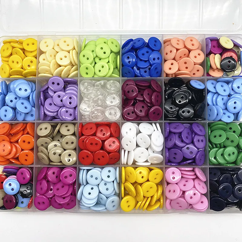 50 szt. 11,5 mm Kolorowe Guziki z Podwójnym Oczkiem, Okrągłe Guziki z Żywicy do Szycia, DIY, Scrapbooking, Wielokolorowe