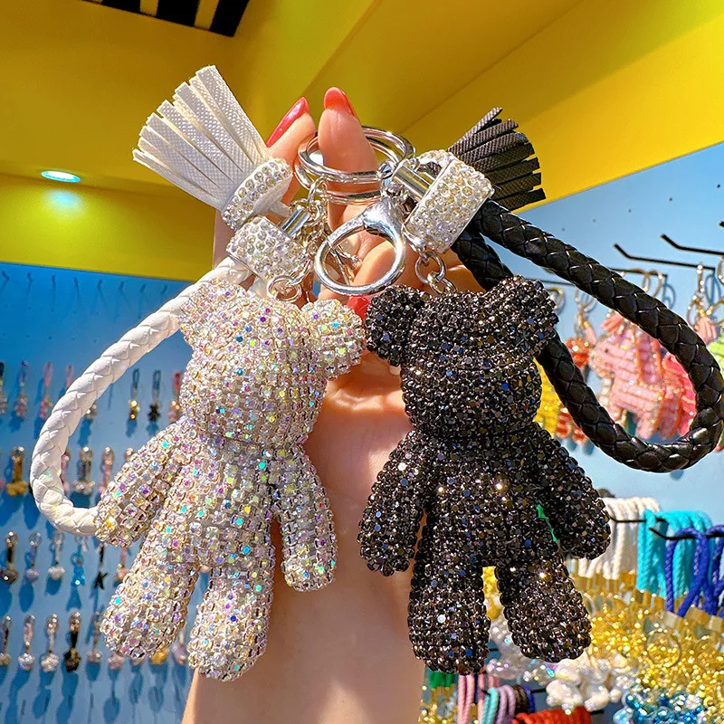 chaveiro-de-carro-urso-cravejado-de-diamantes-–-pingente-de-urso-com-strass-para-bolsas-e-acessorio-de-chaveiro-com-cordao-trancado