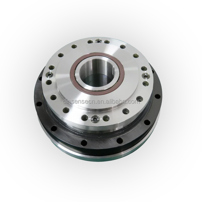 

Долговечные гармонические редукторы с ресурсом 20000 часов, 75% зубьев с зубчатой прорезью для плавной передачи и стабильности