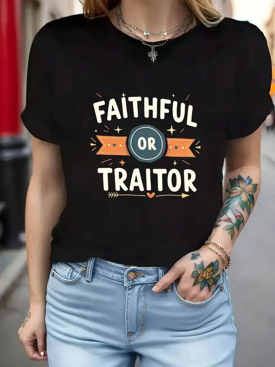 Women Oversized Crew Neck Short Sleeve T‑Shirt FAITHFUL OR TRAITOR Letter Graphic Print Casual Spring Summer Daily Wear Ladies Top