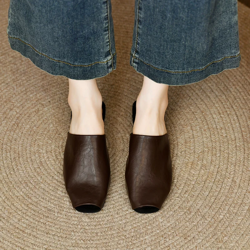 النساء البغال غطاء تو الصنادل جديد الصيف أحذية من الجلد للنساء موضة النعال الحديثة الشرائح النساء اللمحة تو أحذية كعب منخفض #5