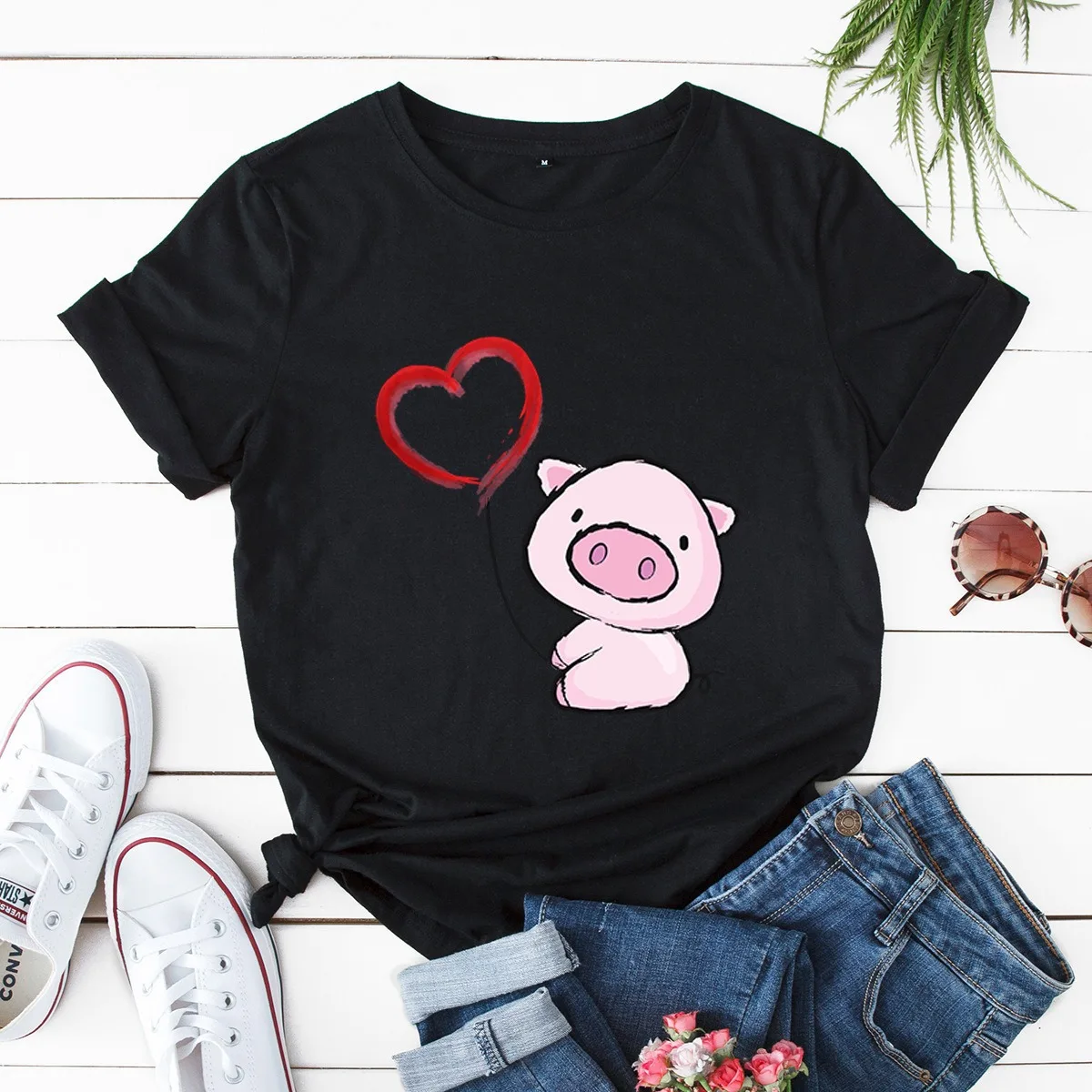 Camiseta con estampado de cerdo y corazón para Mujer, blusa holgada de manga corta con cuello redondo, ropa para Mujer