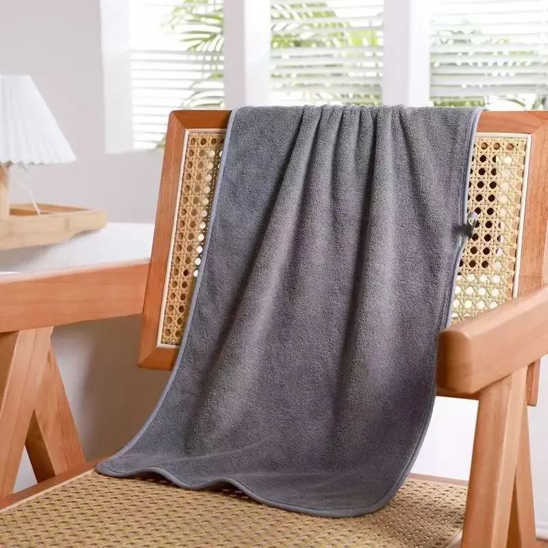 

Набор утолщенных полотенец из кораллового флиса и банных полотенец, однотонный, мягкий и впитывающий, подходит для полотенец для мытья лица в домашнем спортзале