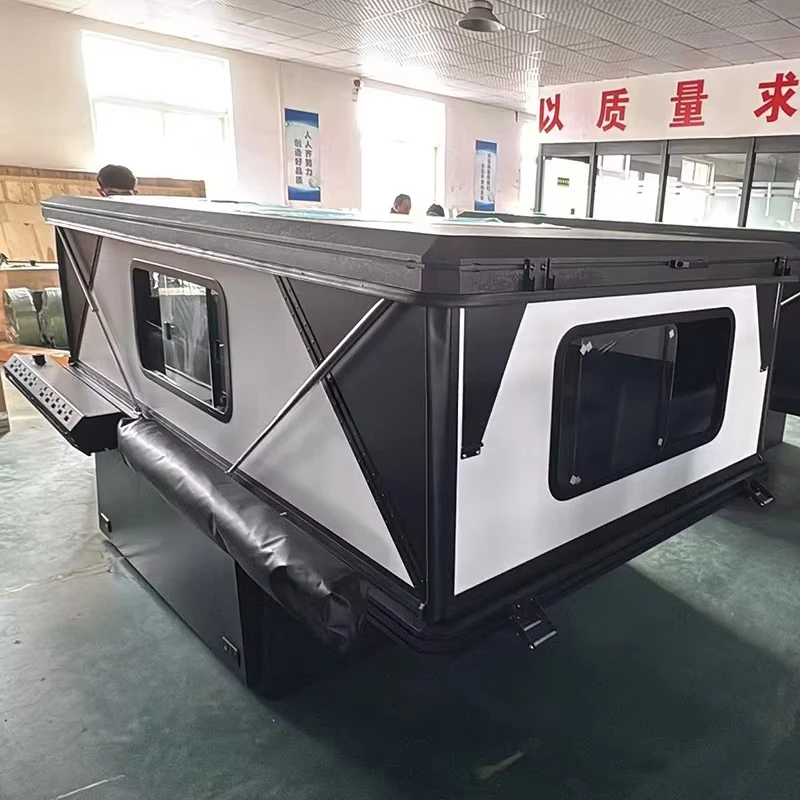 Lightweight Overland Topper Hard Sided Pop-Up Camper Vertical Lift Roof for Pickup Hilux Maverick Mid-Size Pickup Camping