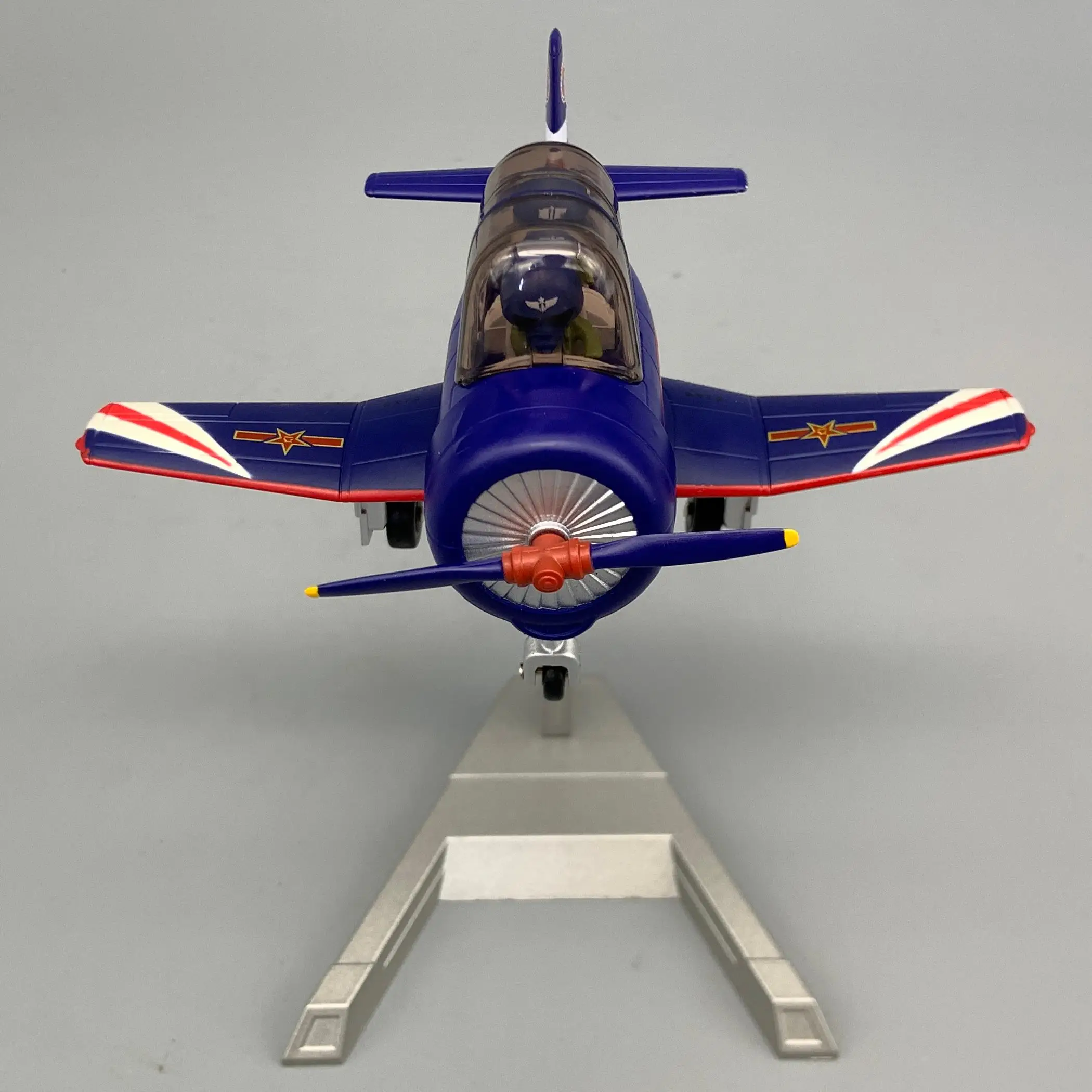 

Cute Q Version Alloy Miniature Fighter Jet Display Model Primary Trainer Six Military Aviation Desktop Decor Collection Gift