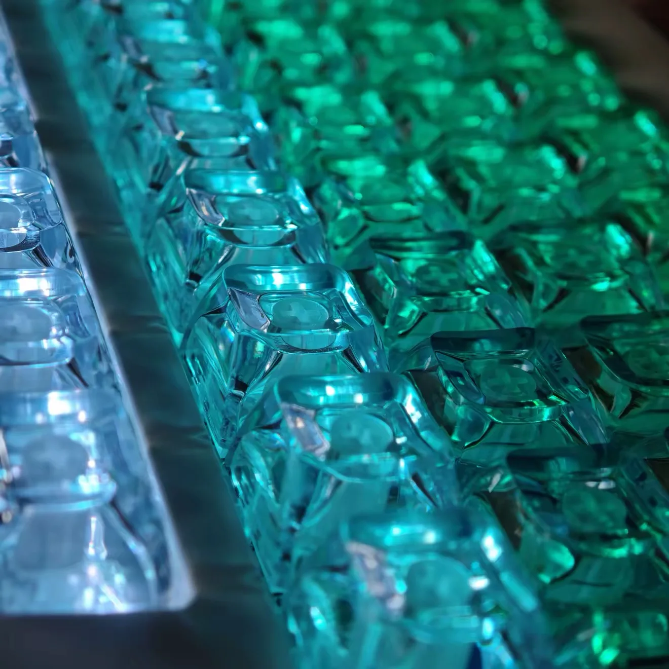 Womier RGB Transparent Keycaps Color Backlit Mechanical Keyboard Custom.