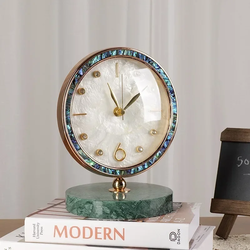 Modern Creative Simple Table Clocks Sea Shell Dial Plate Luxury Nordic Desk Clocks Aesthetic Desktop Clocks Decor Accessories