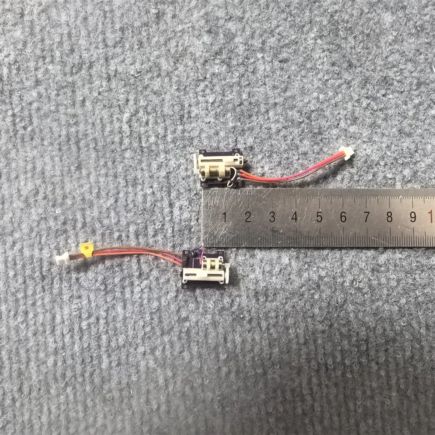 Mini Servo Linear de 1.9g 2.3g - Rc Hobby Line avaliação e preço
