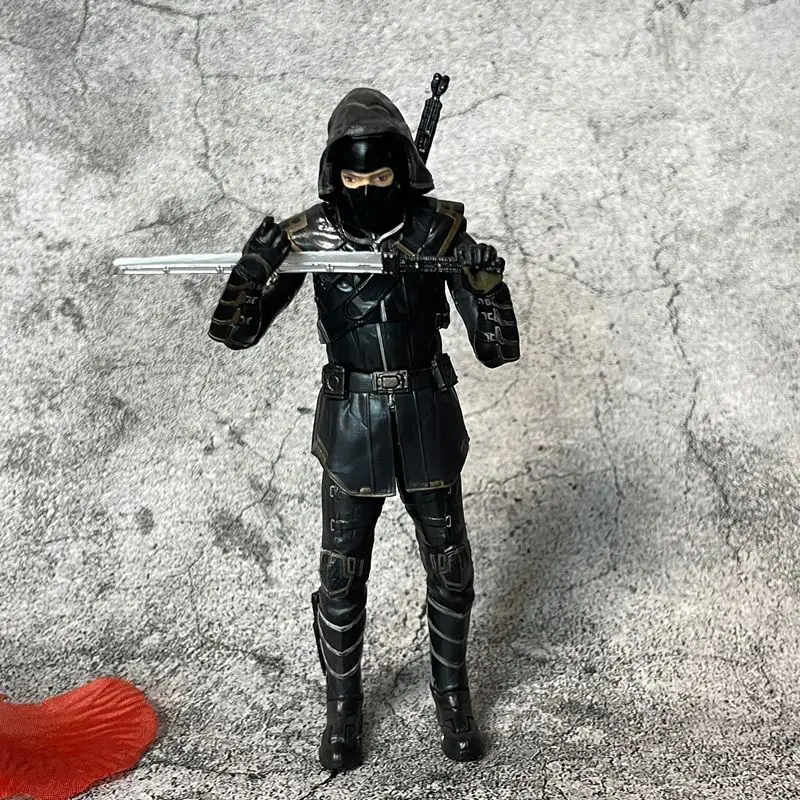 SHF Ronin Hawkeye PVC Action Figure Marvel Avengers Series Ronin Figuras المنقولة سطح المكتب زخرفة تحصيل نموذج اللعب الأسهم