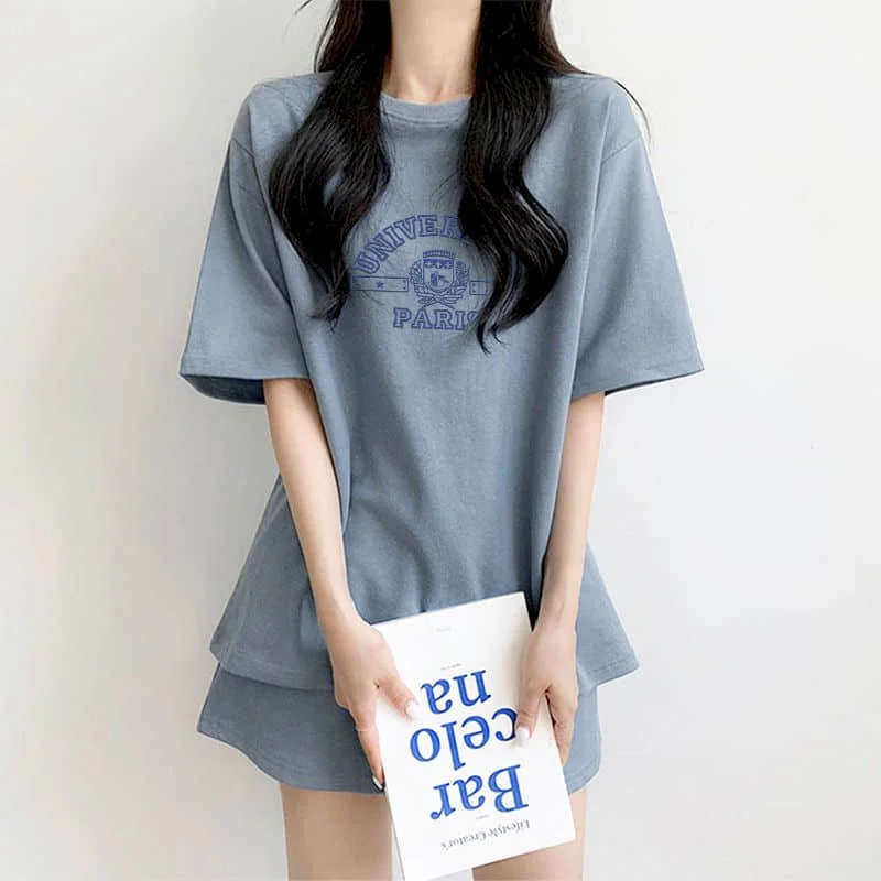 女性用2ピーススポーツショーツセット,ルーズカジュアルパンツ,半袖Tシャツ,スポーツスーツ,夏服,韓国スタイル