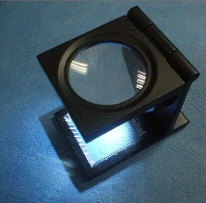 10X LED Light Folding Metal Frame Magnifier Without Needle For Fabric Testing Jewelry & Circuit Board Repair