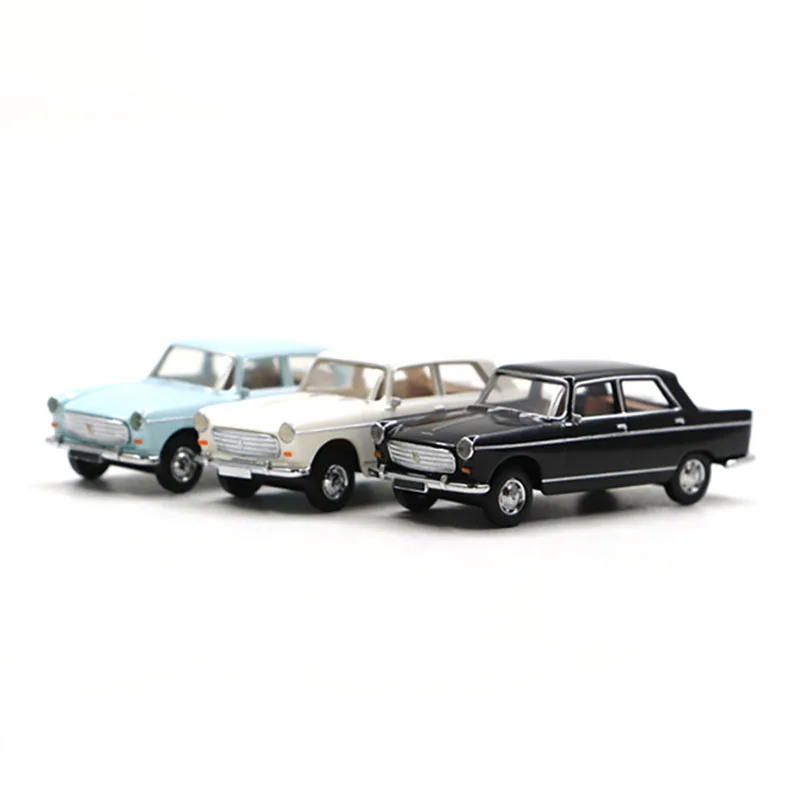 

Resin 1:87 Scale Classic Car Replica Model Toy For Blue White Black Adult Collection Static Display Decoration Ornamen