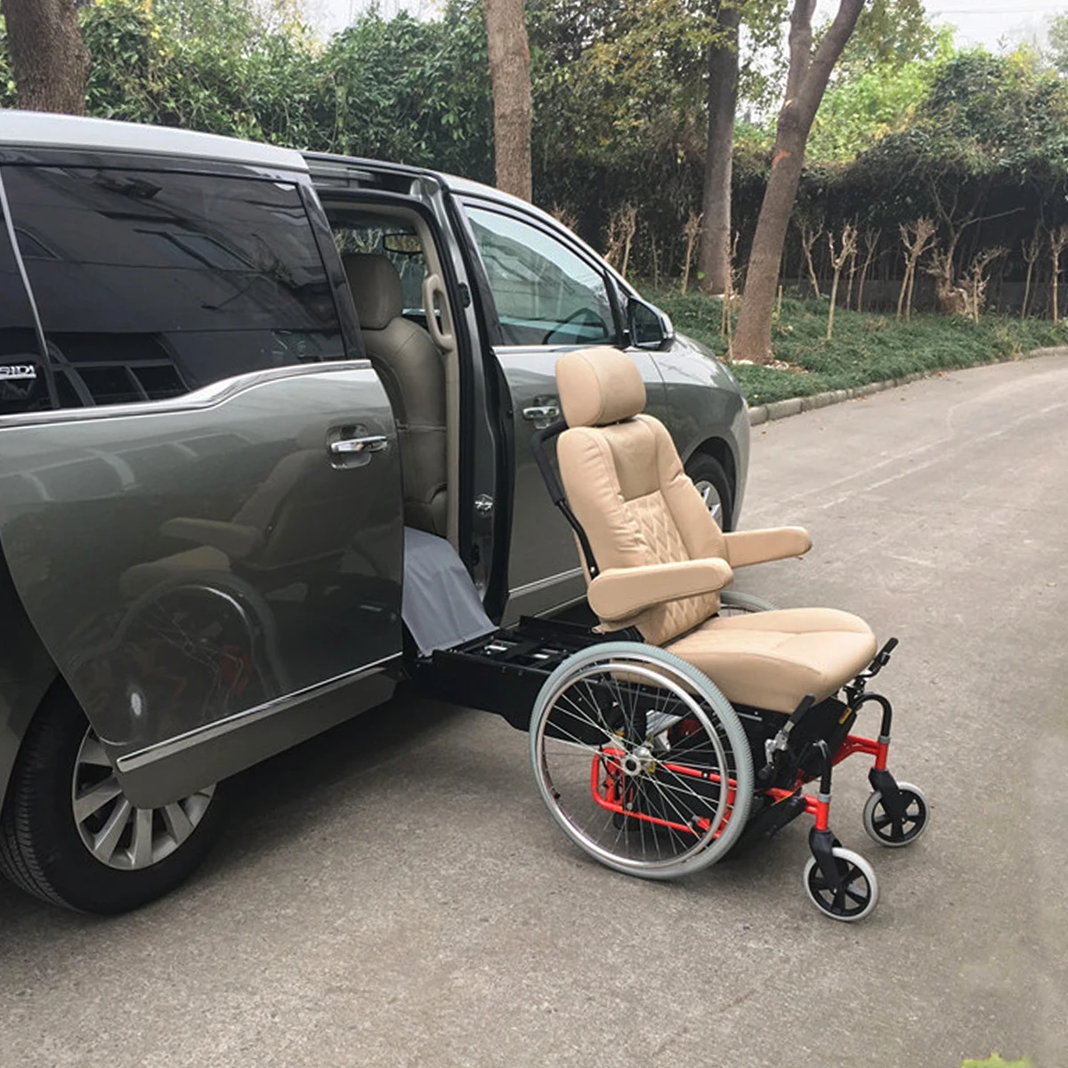 Electric Swivel Car Seat for Drivers and Passengers with Reduced Mobility Rotate 90 degrees