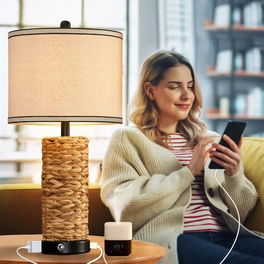 Rotan tafellamp set van 2 rieten lampen Dimbare Touch Zeegras tafellamp met 2 USB-poorten en 1 AC-uitgang voor slaapkamer Nightst